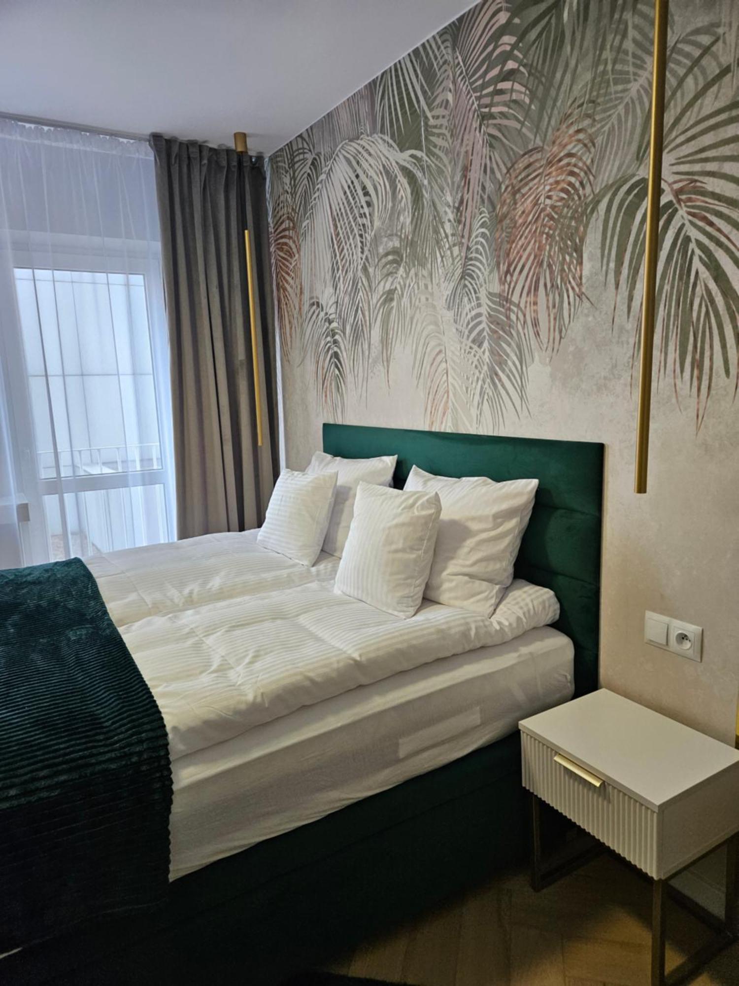 Апартаменти Deluxe Centrum *